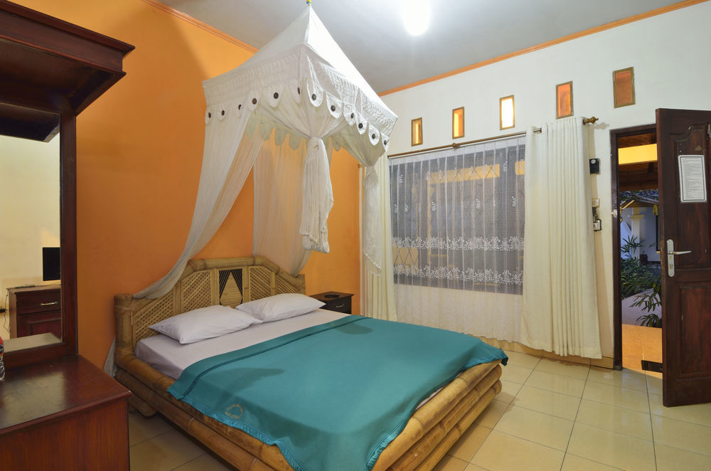 Segara Anak Hotel Kuta  Экстерьер фото