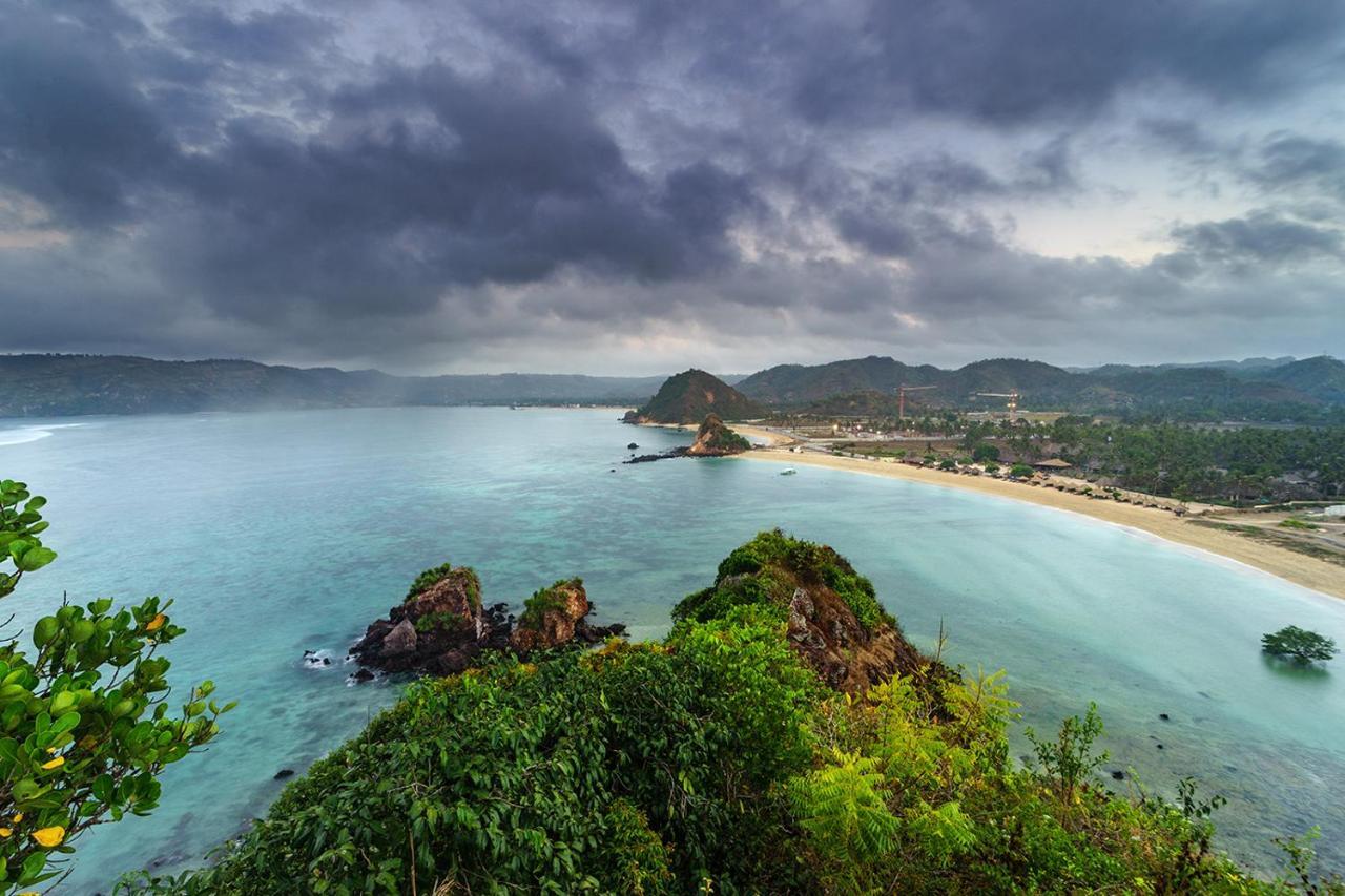 Segara Anak Hotel Kuta  Экстерьер фото